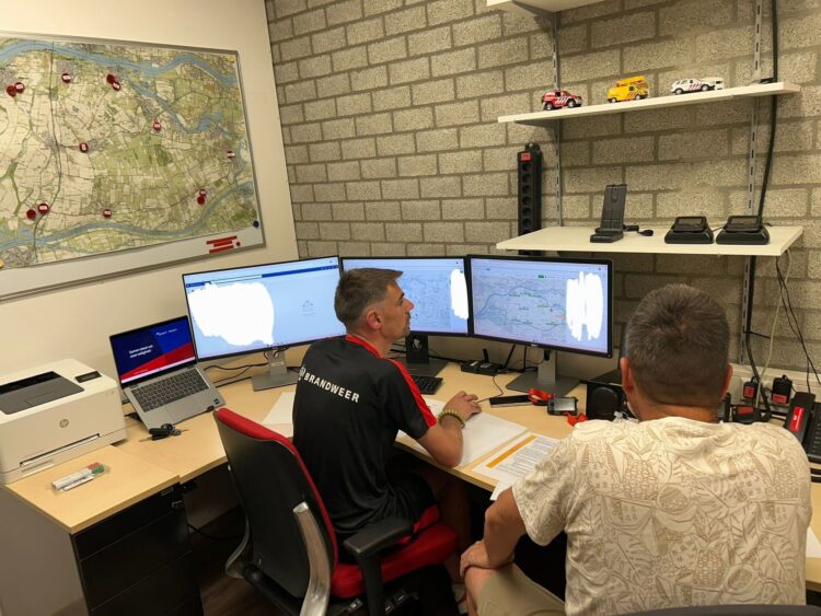 Brandweer Woudrichem ondersteunt meldkamer tijdens onstuimige nacht