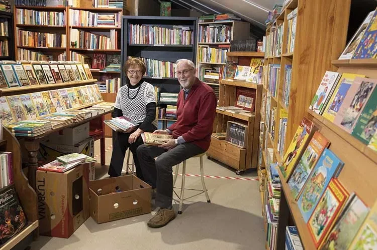 Zomerboekenverkoop bij Maaswaarden in Wijk en Aalburg