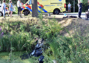 Motorrijder en passagier gewond bij ongeval in Delwijnen