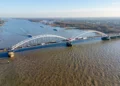 Forum voor Democratie stelt vragen over vrachtverbod op Merwedebrug