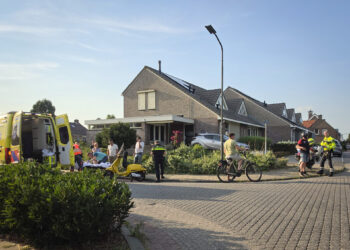 Vrouw gewond bij aanrijding met scooter in Werkendam