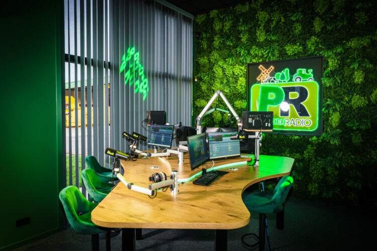 Polder Radio opent zaterdag officieel nieuwe radiostudio in Giessen