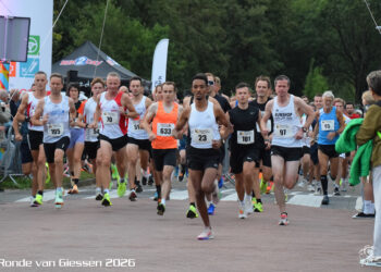Ahmed Abubakar wint Ronde van Giessen, Saskia Kersbergen verbetert parcoursrecord